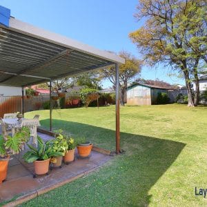 31 Arundel Street Bayswater WA rear lawn picture.