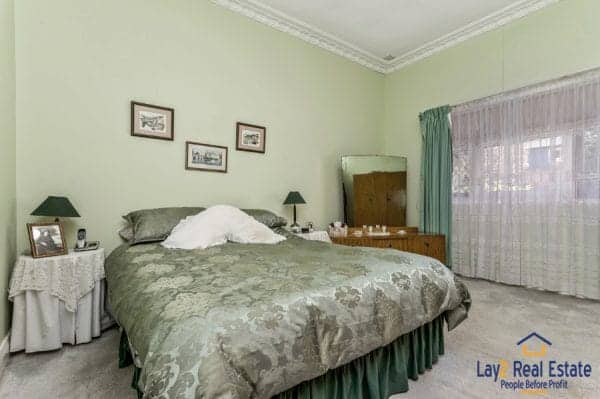 31 Arundel Street bedroom picture.