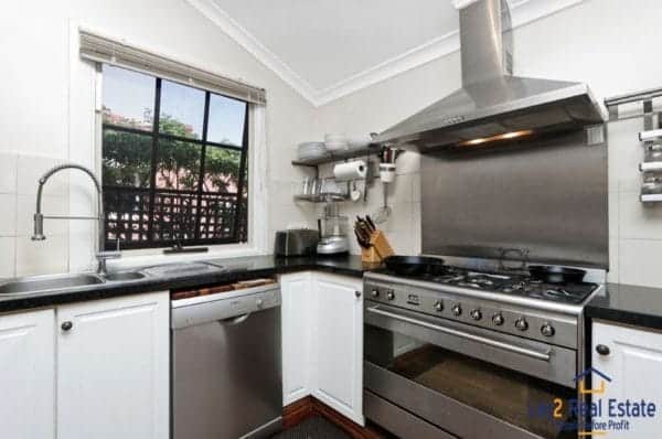 kitchen at 34 Crowther st