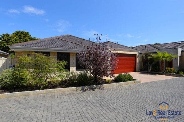 front picture of 11B Hudson Street Bayswater.