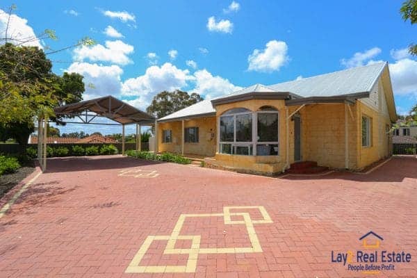Picture of the entrance to 21 Neville Street Bayswater WA