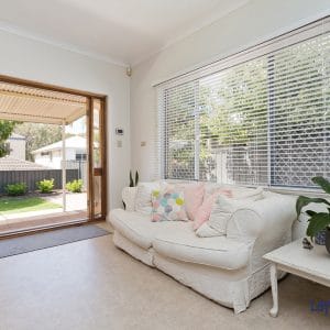 Informal sitting area picture.