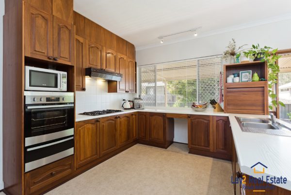Kitchen and appliances picture at 21 Neville Street Bayswater WA