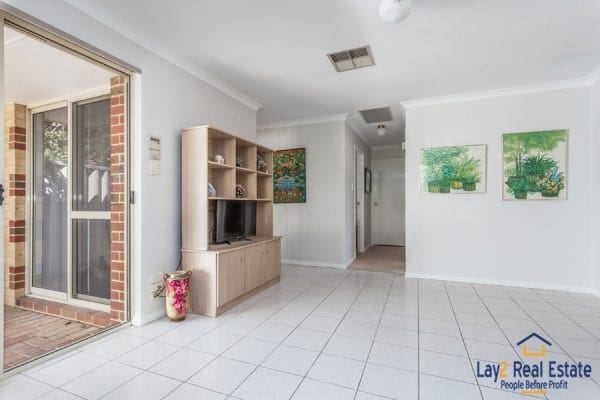 Open Area leading the bathroom and bedrooms at 3-146 Shakespeare Avenue Yokine WA 6060.