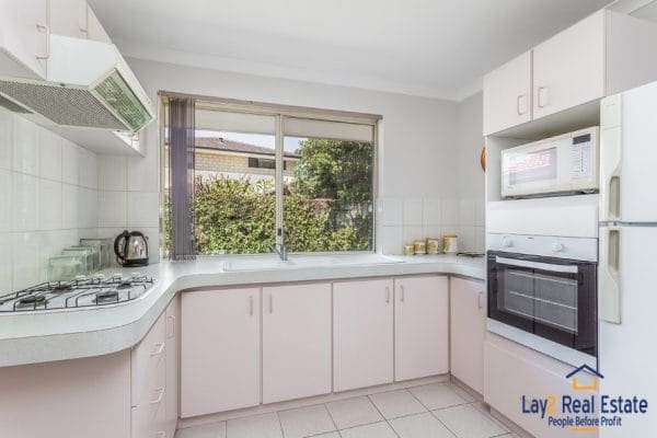 Kitchen at 3-146 Shakespeare Avenue Yokine WA 6060