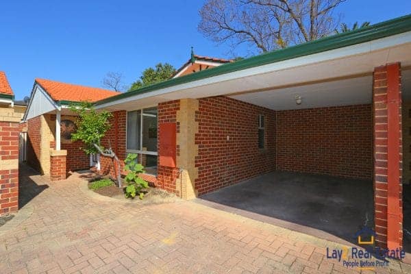 Deceased estate for sale at 3-146 Shakespeare Avenue Yokine WA 6060 villa entrance front of property picture.