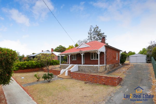 Classic 1920s Property for sale in Bassendean Wa Picture.