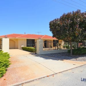 Fornt o fhouse picture at 52 Peterborough Crescent Morley WA.