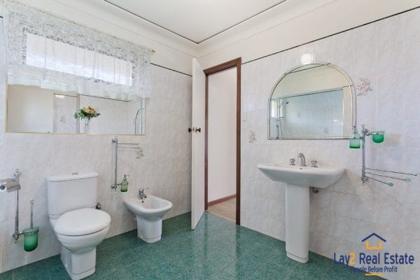 Bathroom picture.