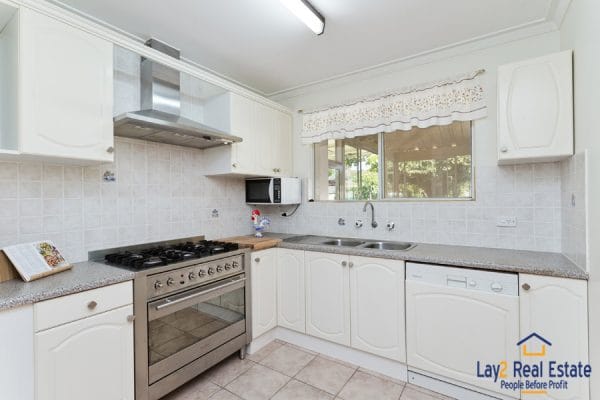 The Kitchen Picture.
