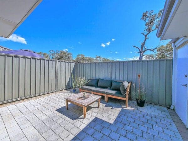 Rear courtyard area