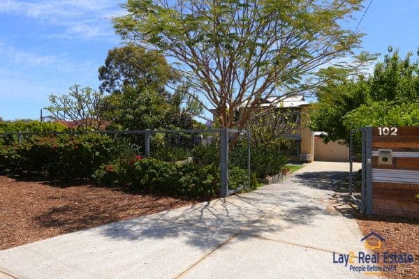 102 Hamilton Street Bassendean front of property picture.