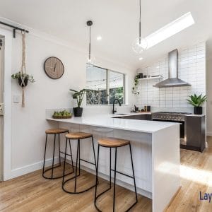 102 Hamilton Street Bassendean Breakfast Bar Picture.