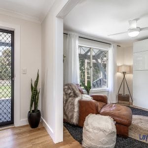 102 Hamilton Street Bassendean Entry picture.