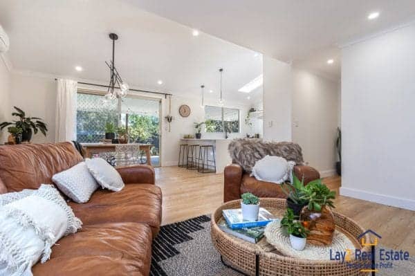 102 Hamilton Street Bassendean lounge and TV room picture.