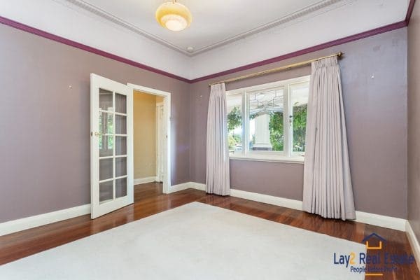 Lounge room picture