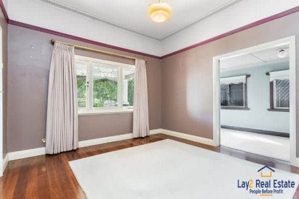 Lounge room picture.