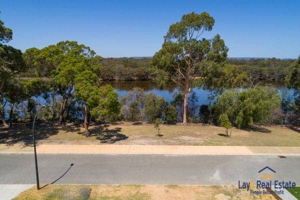View of the Swan River Picture.