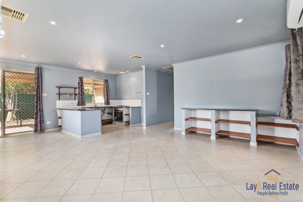 1 - 4 Keatley Court Mirrabooka for sale Kitchen dining picture