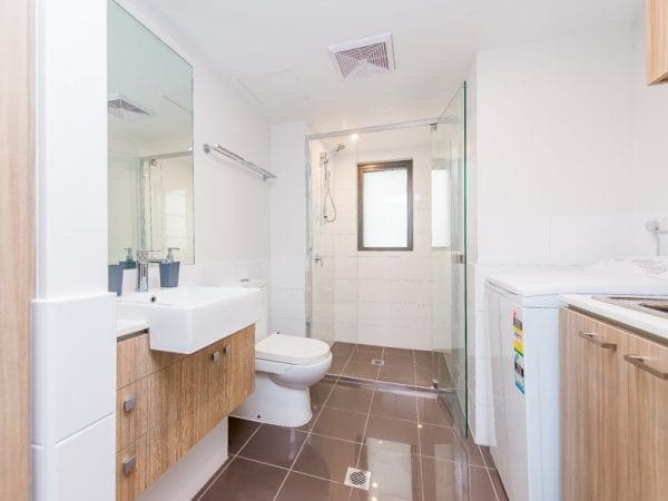 Bathroom 1 picture