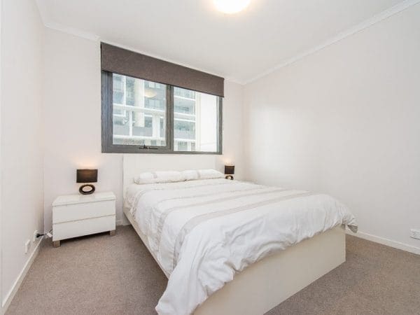 Bedroom picture