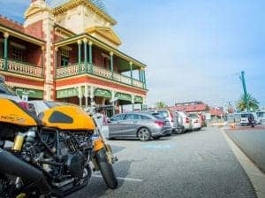Picture of the front of the Mayalnds Dome Coffee Shop in front of Maylands Train Station WA