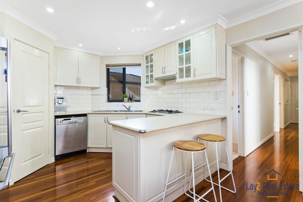 Picture of the kitchen at 165 C Swan Street Yokine WA