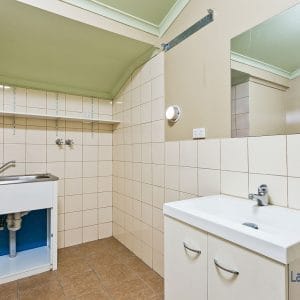 Shower room basin picture