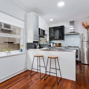kitchen breakfast area picture