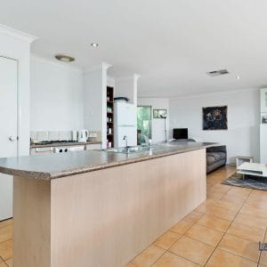 Kitchen Bench Picture