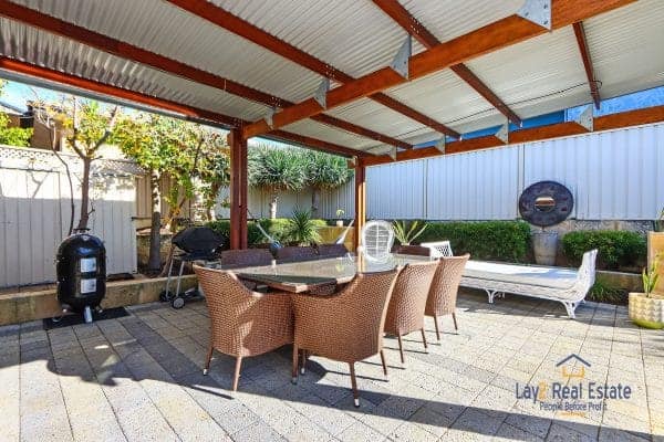 37 Avenell Road, Bayswater 6053.  Central Bayswater Location.  Character Cottage For Sale Near Train Station Shops and Cafes - Image 12