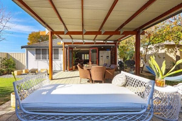 37 Avenell Road, Bayswater 6053.  Central Bayswater Location.  Character Cottage For Sale Near Train Station Shops and Cafes - Image 13
