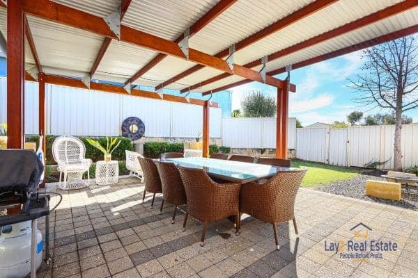 37 Avenell Road, Bayswater 6053.  Central Bayswater Location.  Character Cottage For Sale Near Train Station Shops and Cafes - Image 15