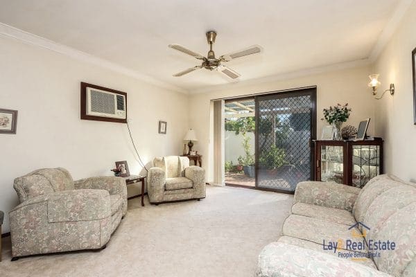 49B Havenvale Crescent, Dianella. FIRST HOMEBUYER SPECIAL Affordable three bedroom duplex half with two living areas. - Image 4