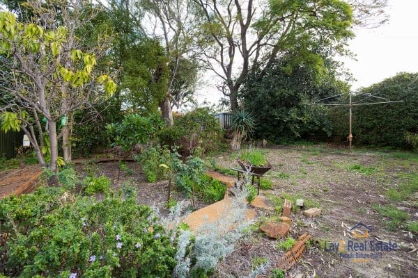 96 Roberts Street, Bayswater 6053. Original Condition Character Home. - Image 10