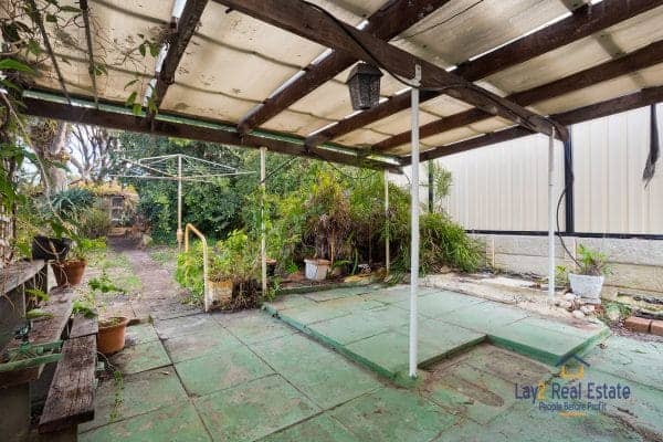 96 Roberts Street, Bayswater 6053. Original Condition Character Home. - Image 11