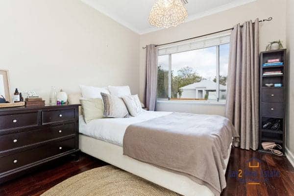 30 Watkins Street, Eden Hill 6054. Renoavted 3 bed 2 bath Cottage on 814sqm Block. - Image 9
