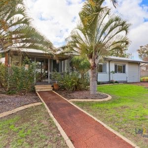 Front photo of 30 watkins Street, Eden Hill WA 6054.