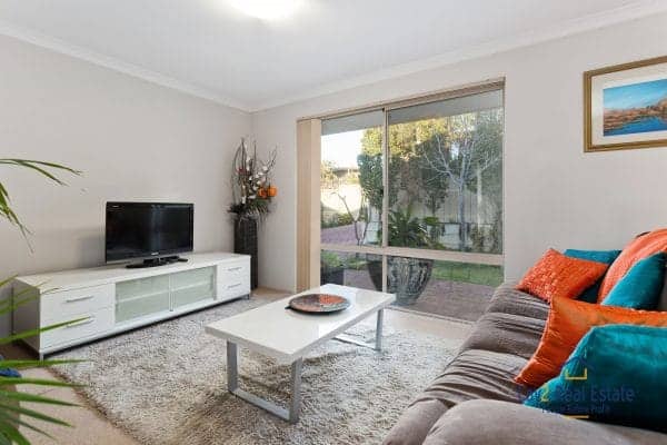 36C Kitchener Avenue, Bayswater 6053. Spacious first home right here! - Image 4
