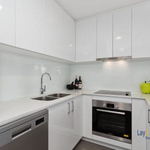 4/288 Lord Street, Highgate 6003. Hollywood style at an affordable price. - Image 8