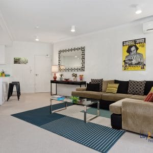 4/288 Lord Street, Highgate 6003. Hollywood style at an affordable price. - Image 9