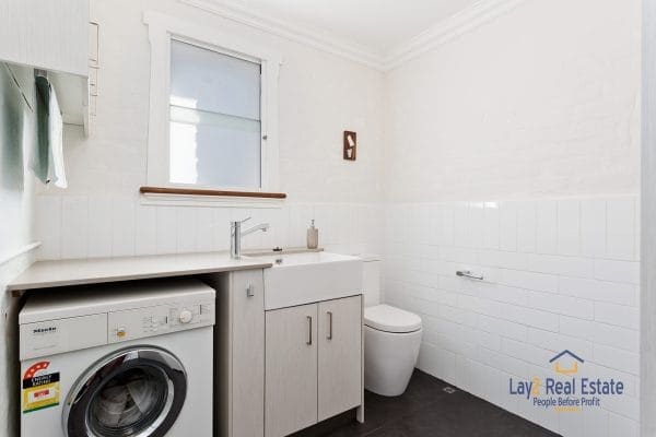 79 Garratt Rd, Bayswater. Fully Renovated + Extended 1920's Brick Home - Image 16
