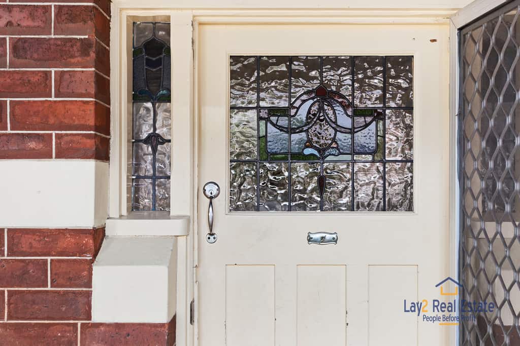 45 Grosvenor Road, Bayswater. Circa 1921 Brick home on 765sqm block. - Image 2