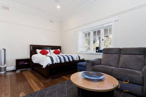 45 Grosvenor Road, Bayswater. Circa 1921 Brick home on 765sqm block. - Image 11