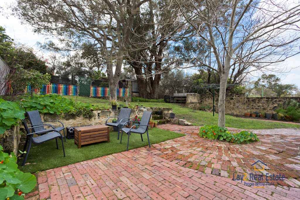 45 Grosvenor Road, Bayswater. Circa 1921 Brick home on 765sqm block. - Image 17