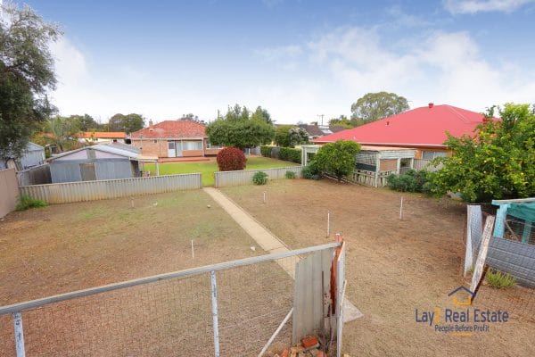 6 Highman Street, South Guildford 6055. Want a large 1229sqm block? - Image 17