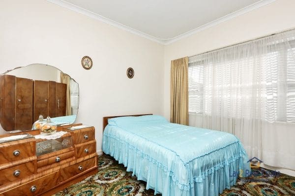 6 Highman Street, South Guildford 6055. Want a large 1229sqm block? - Image 7