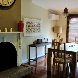 64 Railway Parade, Bayswater 6053. Classic 1920s Weatherboard Cottage. - Image 3