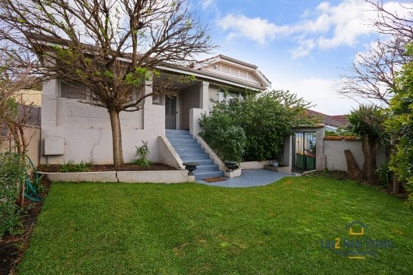 Home for sale Bayswater 6053