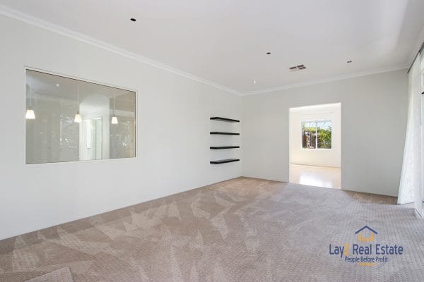 20 Jacqueline Street, Bayswater. Huge 290sqm Modern Home on 1094sqm block - Image 20